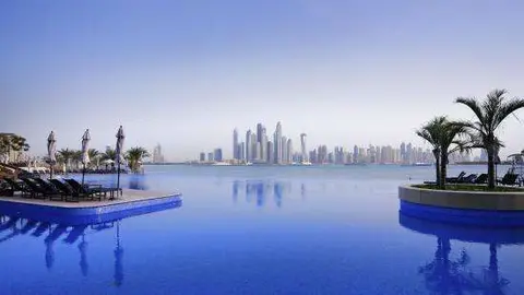 El portal TripAdvisor ha acompañado su reseñas sobre Dubai con esta foto de Dubai Marina.