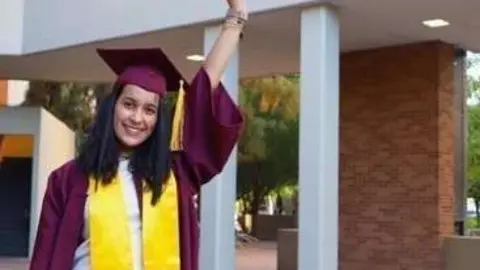 La joven colombiana residente en Dubai en la Universidad estadounidense donde cursaba estudios. (Cedida)