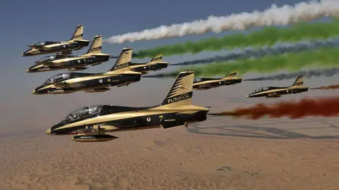 Equipo de acrobacias aéreas de EAU, Al Fursan. (WAM)