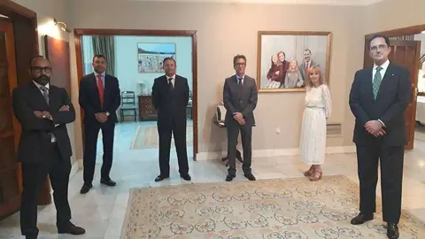 De izquierda a derecha, Álvaro Gallego, Erik Rovina, Fernando Goy, Antonio Álvarez, María Teresa Gomila y Emilio Contreras, durante el acto de despedida. (Cedida)