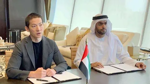 Un momento de la firma del acuerdo. (WAM)