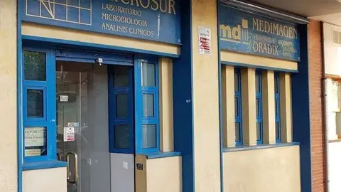 Centro Médico Microsur en Sevilla. (Internet)