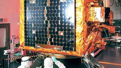 La Sonda a Marte de Emiratos Árabes se encuentra ya ensamblada. (Twitter)