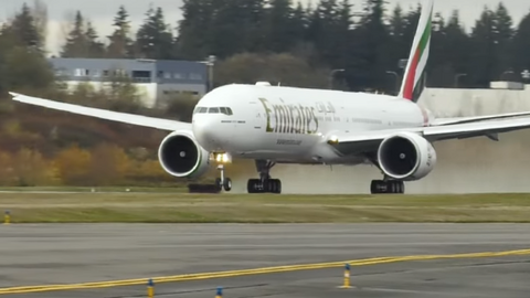 El nuevo Boeing 777-300ER de la flota de Emirates.