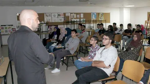 El arquitecto español Juan Roldán durante su intervención. (Cedida)