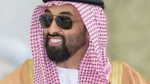 El jeque Tahnoun bin Zayed Al Nahyan.