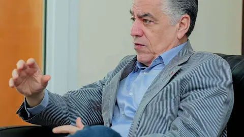 El embajador José Miguel Soto, durante una entrevista concedida a EL CORREO DEL GOLFO en Abu Dhabi. (EL CORREO)