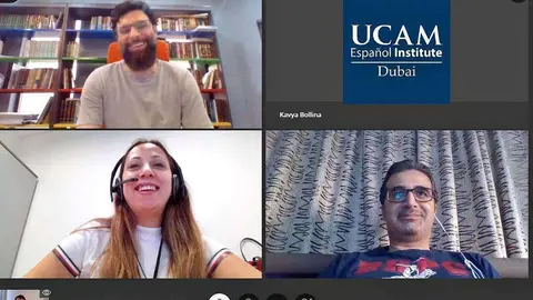 Desarrollo de clases online en UCAM Español Institute en Dubai. (EL CORREO)