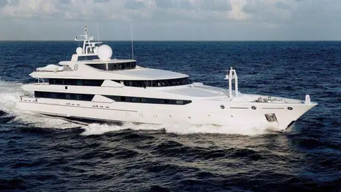 El Yasmine of the Sea. (superyachttimes.com)