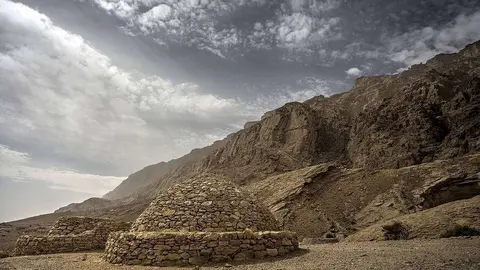 Jebel Hafeet, Al Ain. (Wikipedia)