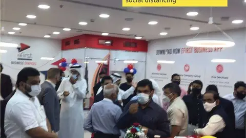 Tienda clausurada este jueves en Dubai. ( @Dubai_DED)