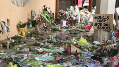 Una imagen de Twitter del centro donde trabajaba el profesor asesinado.