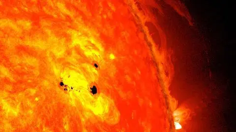 Manchas solares en una región activa del sol. (NASA/SDO/AIA/HMI/Goddard Space Flight Center)