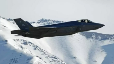 Un F-35 de Estados Unidos sobrevuela Utah.(AFP)