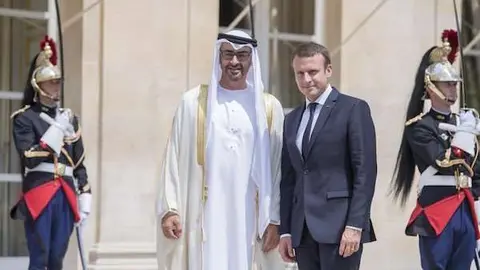 El príncipe heredero de Abu Dhabi visitó Francia el pasado mes de junio y se reunió con el presidente Macron.