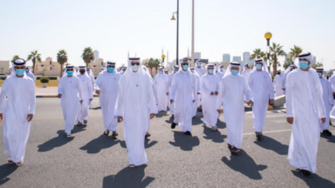 Emiratíes en el otoño del coronavirus. (WAM)