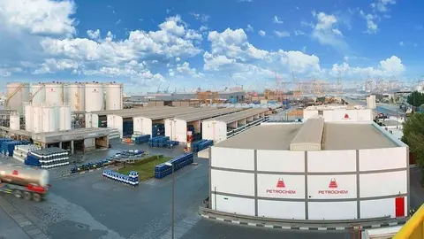 Instalaciones de Petrochem en Dubai. (Petrochem)