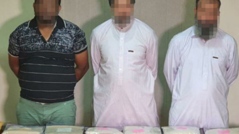 La Policía de Abu Dhabi difundió en las redes sociales esta imagen de los presuntos narcotraficantes.