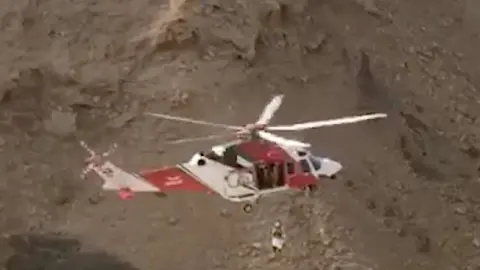 Una imagen del rescate difundida por la Policía de Sharjah.