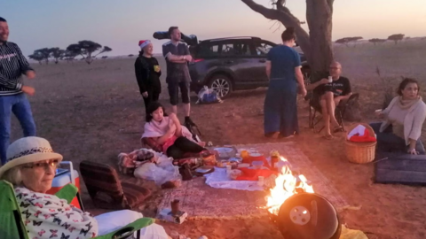 Un campamento de turistas en Emiratos Árabes (EL CORREO)