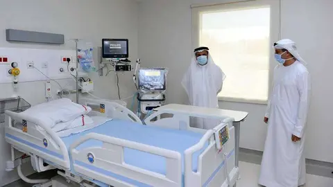 La Autoridad de Salud de Dubai difundió esta imagen de unas instalaciones sanitarias.