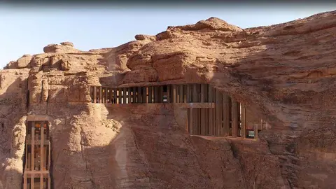 El hotel subterráneo saudí visto desde fuera. (Fuente externa)