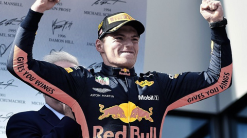 El piloto holandés Max Verstappen de Red Bull Racing, ganador en Abu Dhabi. (Twitter)