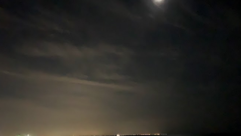 Una imagen del cielo de Emiratos Árabes. (EL CORREO)