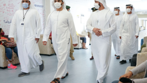 Un centro de vacunación en Emiratos Árabes Unidos. (Dubai Media Office)