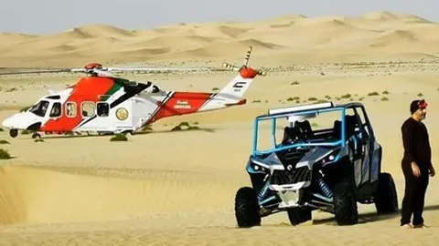 Abu Dhabi difundió esta imagen del rescate.