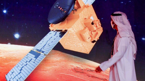 Dubai Media Office difundió esta imagen de la sonda Hope.