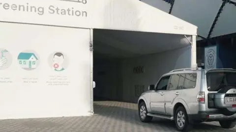 Centro de diagnóstico del Covid-19 en Dubai. (Dubai Media Office)