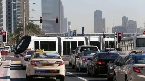 Dubai funciona con el sistema de semáforos Scoot.