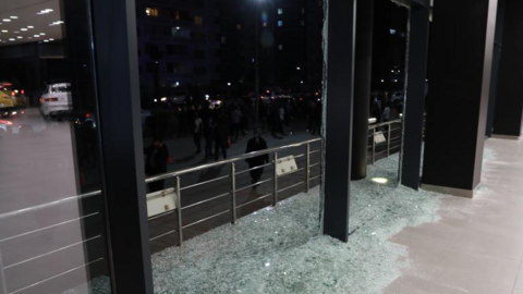 Una imagen de un edificio alcanzado por el misil. (Fuente externa)