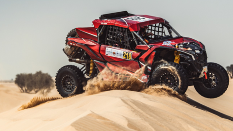 Un buggy en una prueba en el desierto de Dubai. (Twitter)