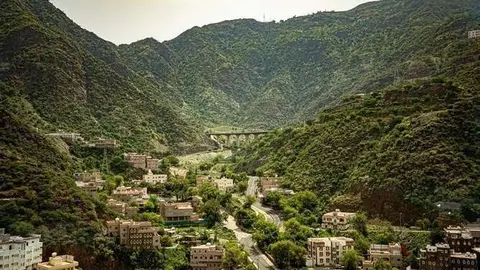 El nuevo proyecto se construirá en la zona del pico Al-Soudah. (SPA)