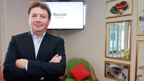 José Canals, director regional del grupo Barceló para Mediterráneo, Oriente Medio y Asia, en el hotel Dukes The Palm. (Richard Ramos / EL CORREO)