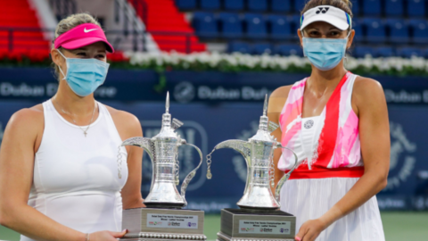 La pareja ganadora este sábado en Dubai. (Twitter)