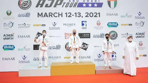 Ganadores en el Jiu Jitsu Abu Dhabi International Pro 2021. (WAM)