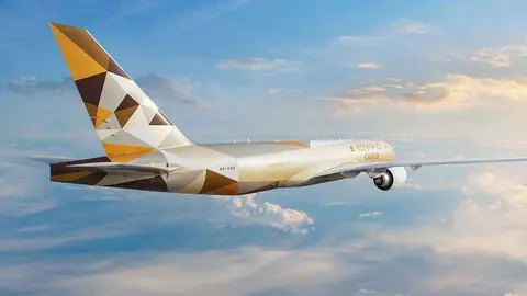 Un avión de la aerolínea de Abu Dhabi, Etihad Airways. (WAM)
