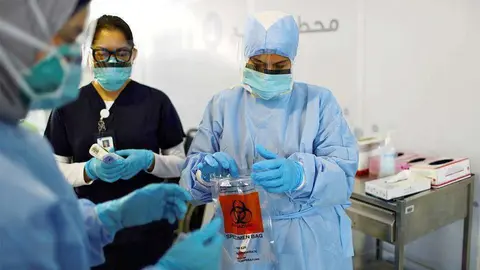 El número de pruebas de Covid 19 en Emiratos Árabes está en constante crecimiento. (WAM)