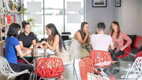 Estudiantes en Dubai. (Cedida)