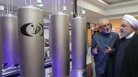 El presidente de Irán en una planta nuclear. (Twitter)