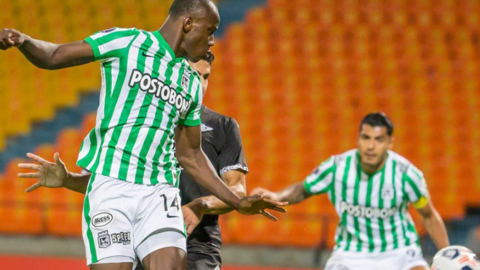Un momento de un partido del Atlético Nacional. (Twitter)