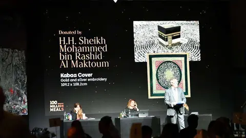 Un momento de la subasta de arte en Dubai. (WAM)