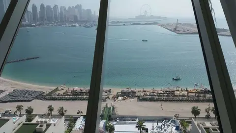 Una vista desde el Hotel W de La Palmera. (EL CORREO)