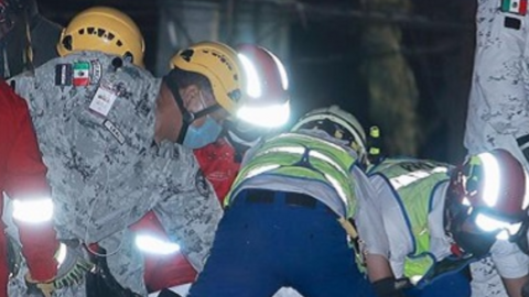 Fuerzas de seguridad trabajan en el lugar del accidente. (Twitter)