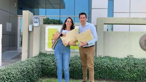 María Antoraz y Antonio Pelegrín, integrantes de la candidatura CREA. (Cedida)