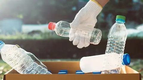 Contendores de basura. (WAM)