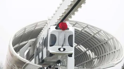 Los vagones del tren chino fueron diseñados con 'cara de panda'. (Xinhua) 